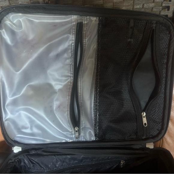 Samsonite Black Travel Bag - Picture 6 of 11